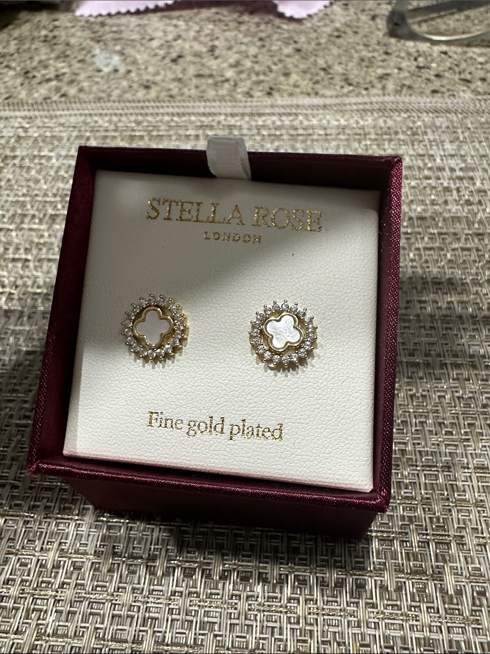 Gold-Plated Mother-of-Pearl Clover Stud Earrings